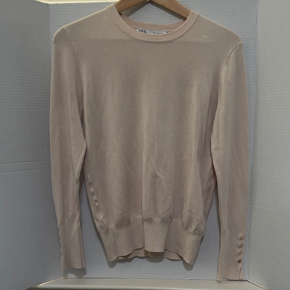 Zara women’s cream color Crewneck Sweater